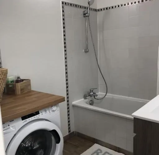 Lägenhet Cosy Avec Jardin Quartier Calme *